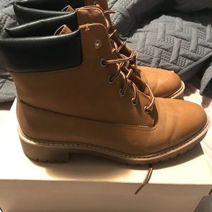 Tan boots